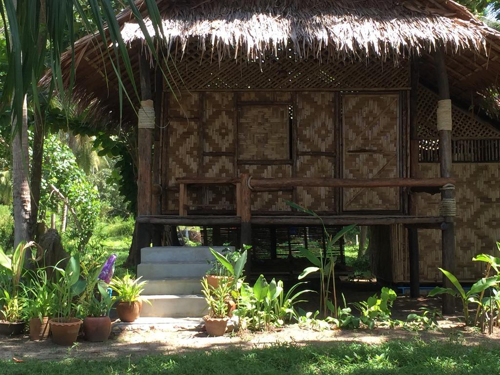 Cocobar&Bungalow'Kohjum Hotel เกาะจำ ภายนอก รูปภาพ