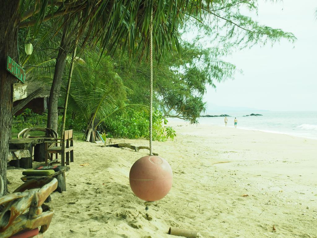 Cocobar&Bungalow'Kohjum Hotel เกาะจำ ภายนอก รูปภาพ
