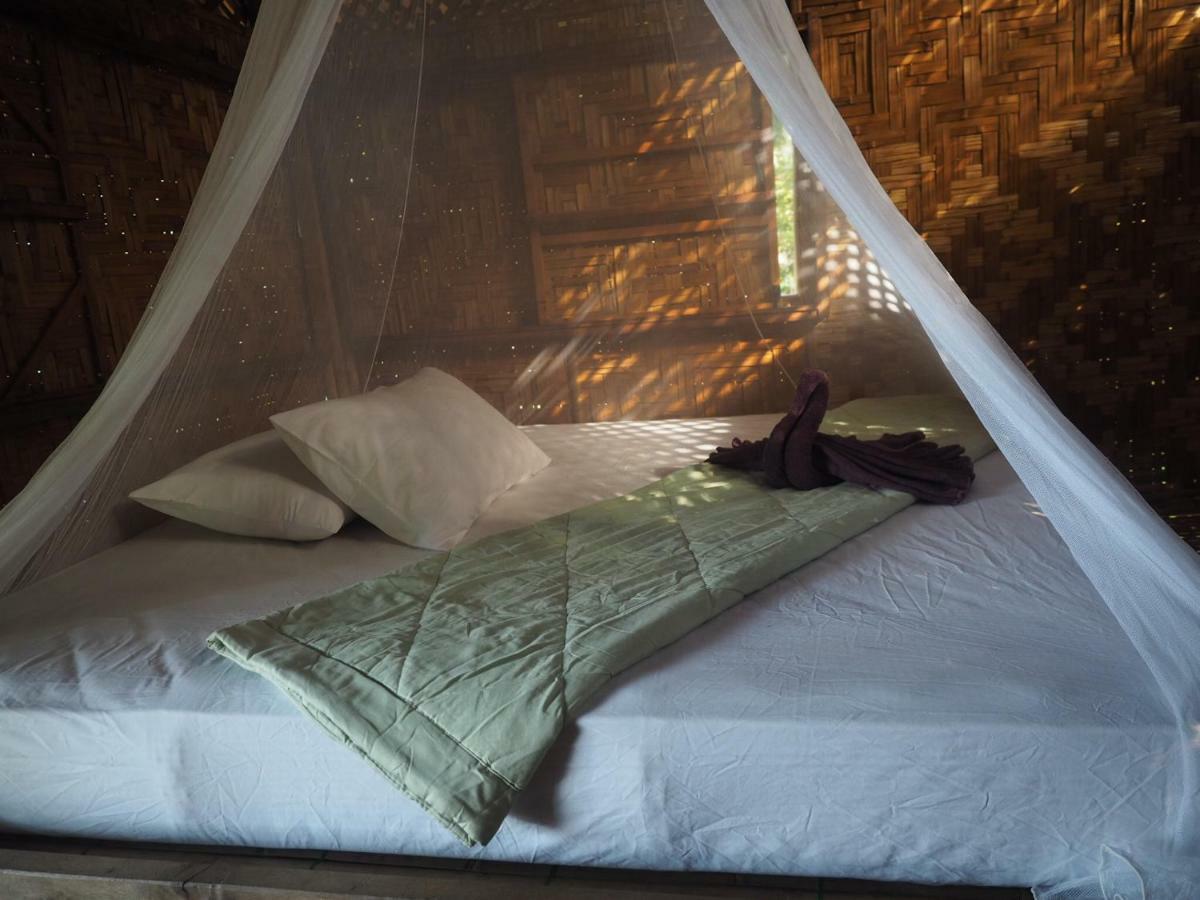 Cocobar&Bungalow'Kohjum Hotel เกาะจำ ภายนอก รูปภาพ