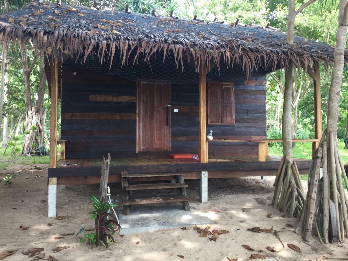 Cocobar&Bungalow'Kohjum Hotel เกาะจำ ภายนอก รูปภาพ