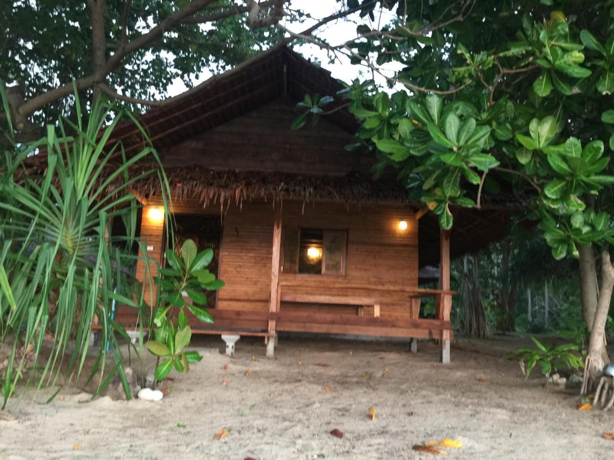 Cocobar&Bungalow'Kohjum Hotel เกาะจำ ภายนอก รูปภาพ